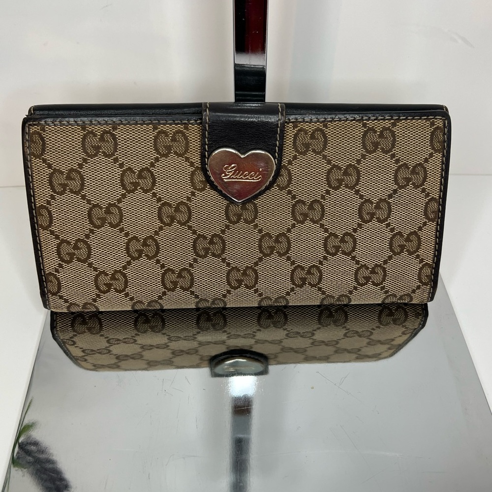 Gucci GG Canvas Heart Continental Long Wallet